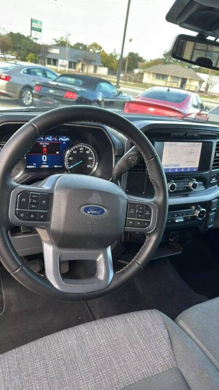 2023 Ford F-150 XLT photo 22