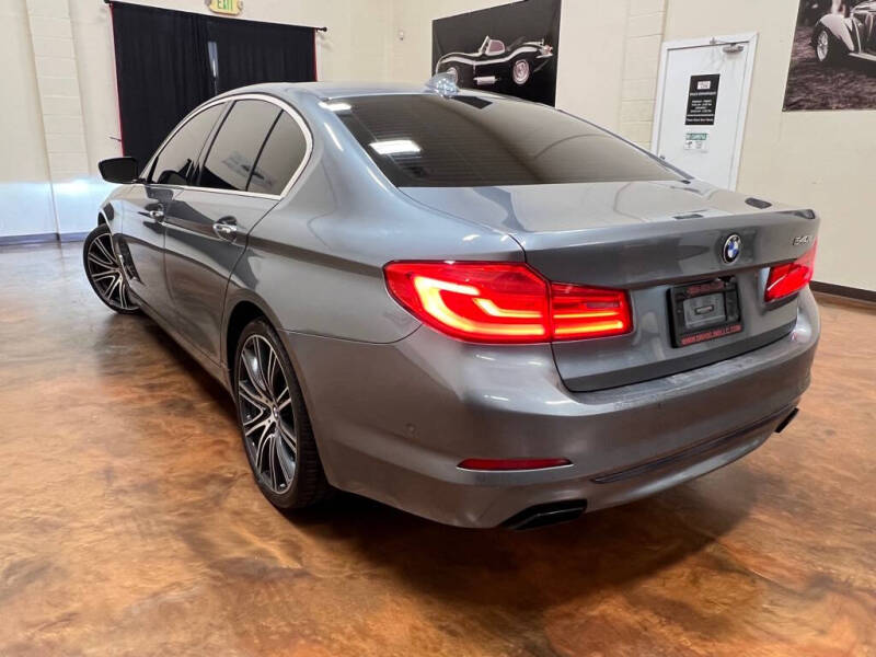2017 BMW 5 Series 540i