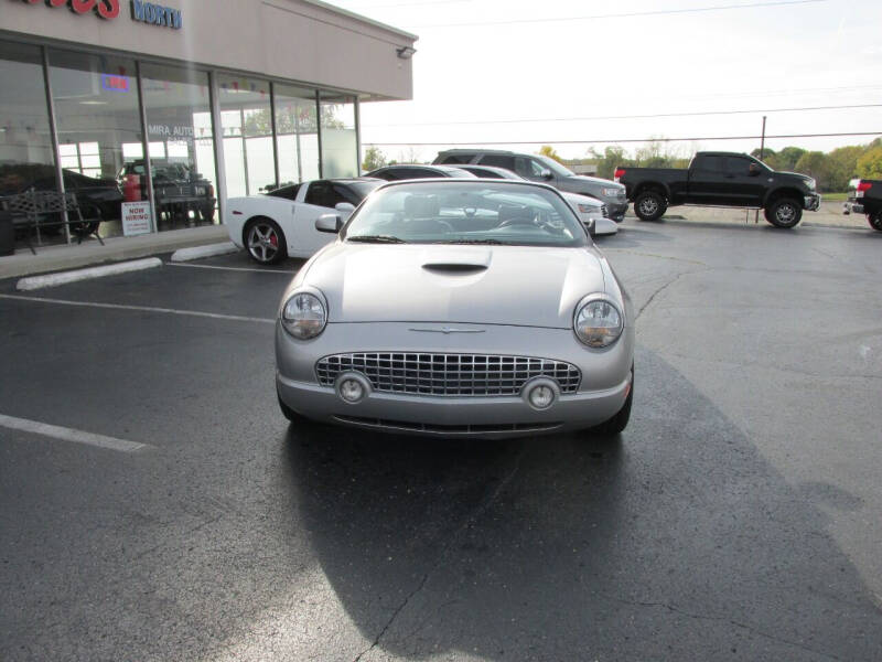 2004 Ford Thunderbird Deluxe