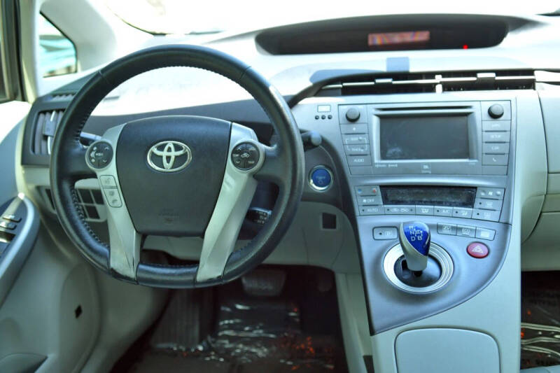 2012 Toyota Prius Three