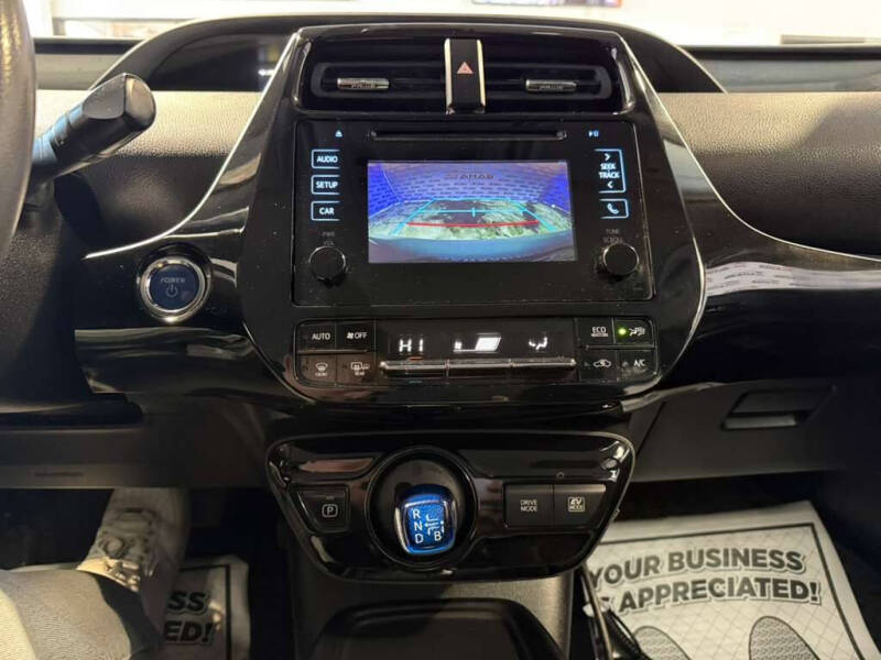 2019 Toyota Prius L Eco