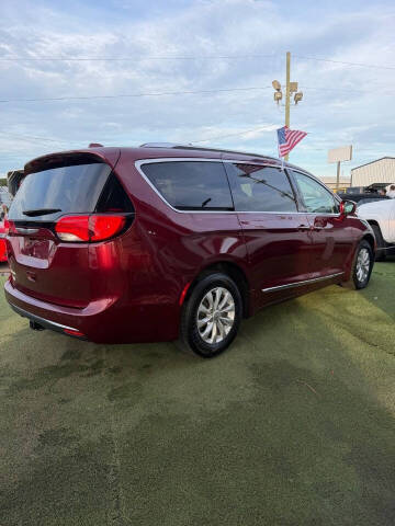 2019 Chrysler Pacifica Touring L