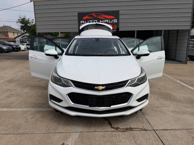 2017 Chevrolet Cruze LT Auto