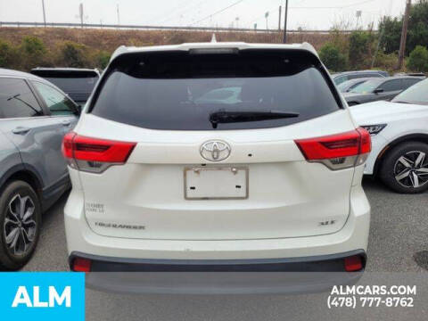 2019 Toyota Highlander SE
