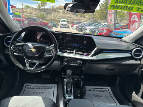 2025 Chevrolet Trax LT