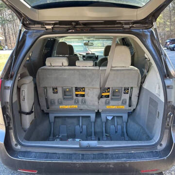 2011 Toyota Sienna
