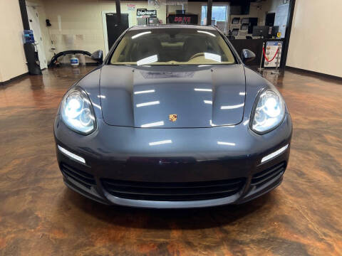 2014 Porsche Panamera