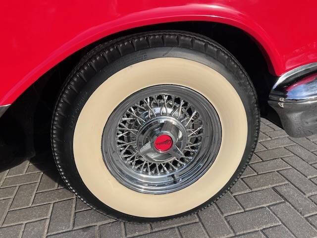 1956 Oldsmobile Starfire