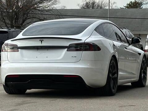 2021 Tesla Model S Plaid