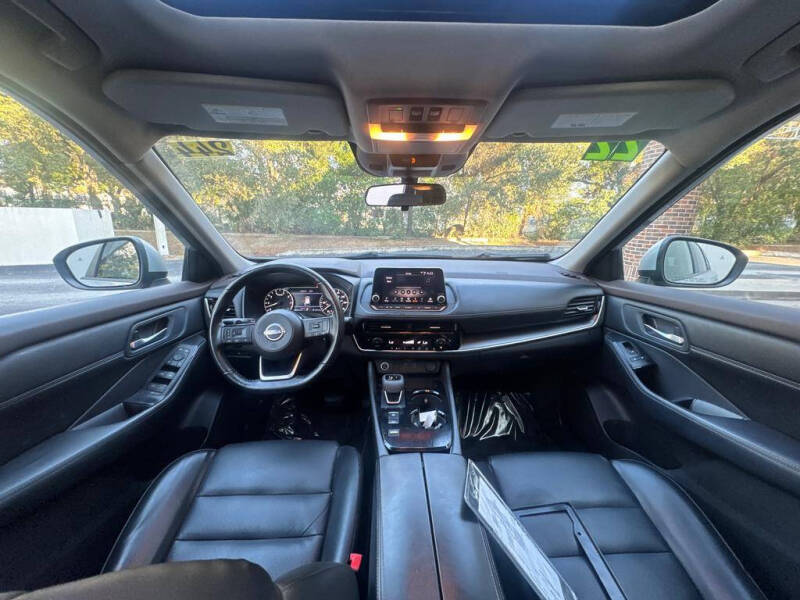 2022 Nissan Rogue SV