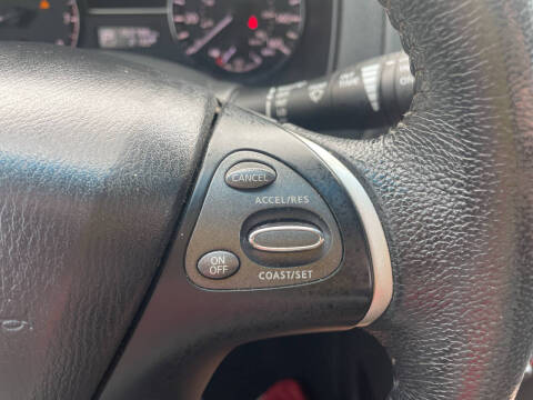 2013 Nissan Pathfinder Platinum