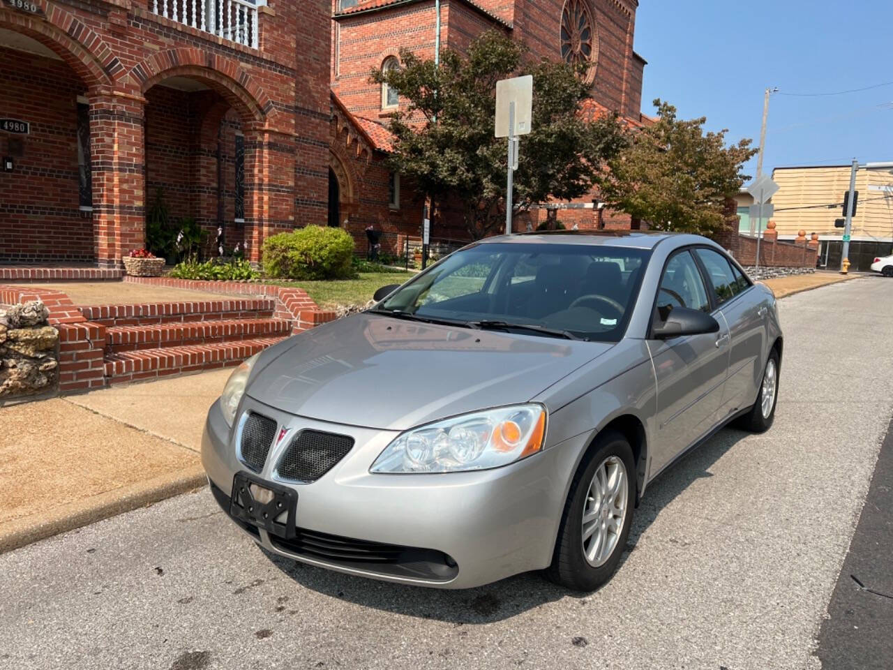 2006 Pontiac G6 for sale at Kay Motors LLC. in Saint Louis, MO