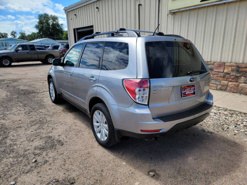 2011 Subaru Forester 2.5X Premium