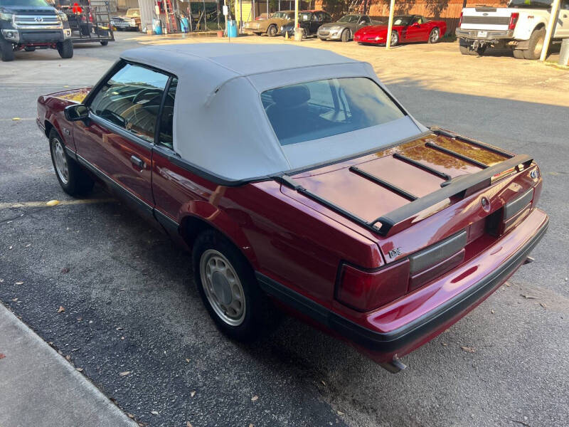 1990 Ford Mustang LX 5.0