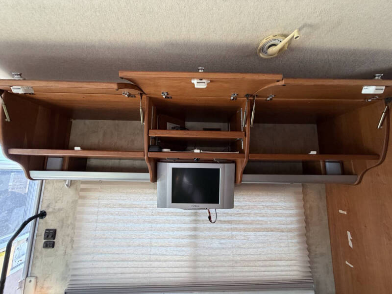 2007 Winnebago View