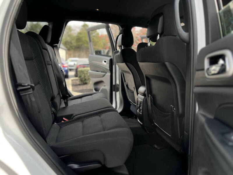 2020 Jeep Grand Cherokee Laredo