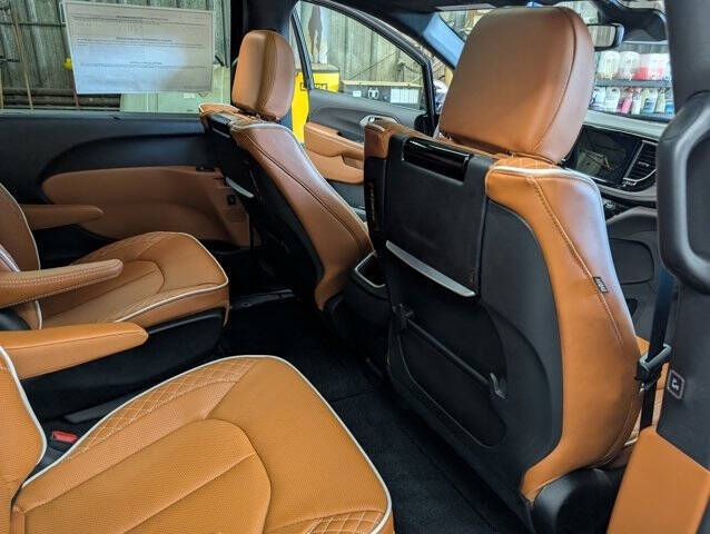 2026 Chrysler Pacifica Pinnacle