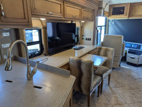 2016 Newmar Ventana LE 3725