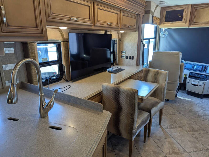 2016 Newmar Ventana LE 3725