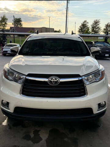 2016 Toyota Highlander
