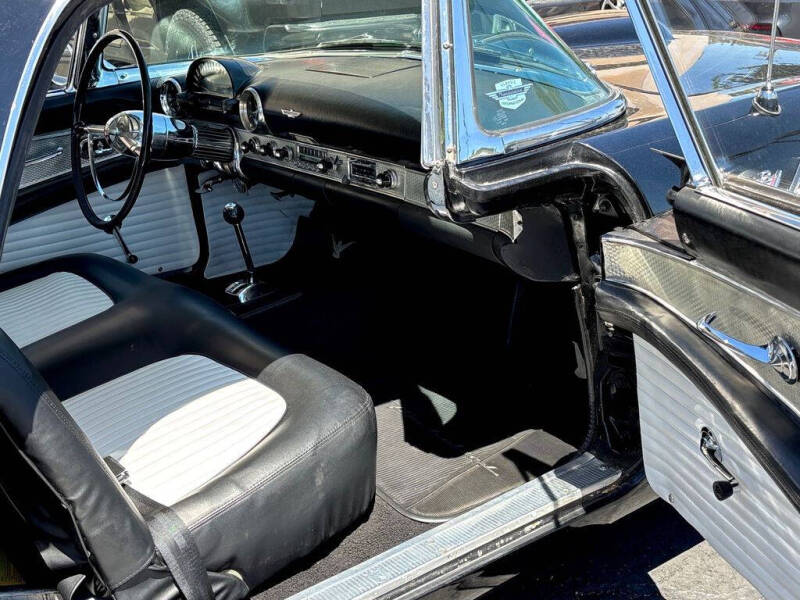 1955 Ford Thunderbird