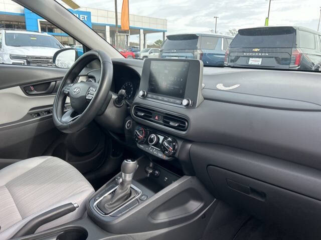 2023 Hyundai Kona SEL