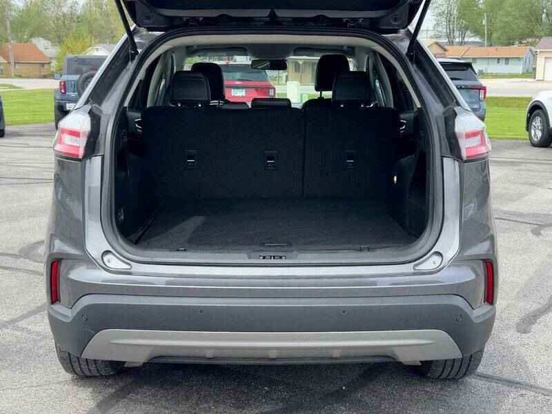 2023 Ford Edge