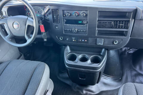 2023 GMC Savana 2500