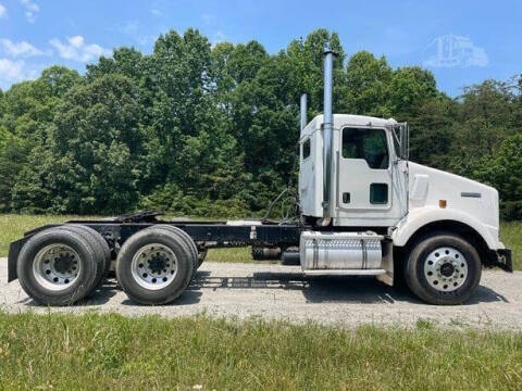 2004 Kenworth T800