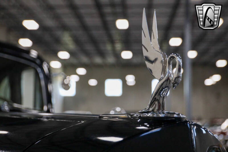 1938 Packard Super Eight