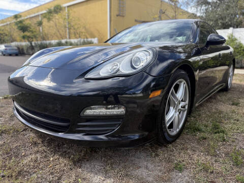 2011 Porsche Panamera 4