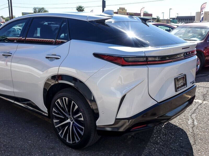 2023 Lexus RZ 450e