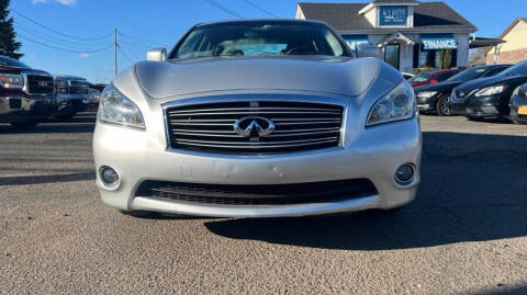 2011 Infiniti M37 x
