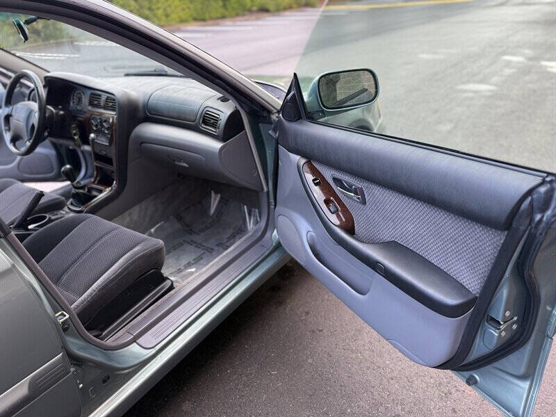 2003 Subaru Legacy L