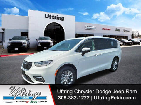 2023 Chrysler Pacifica for sale at Uftring Chrysler Dodge Jeep Ram in Pekin IL