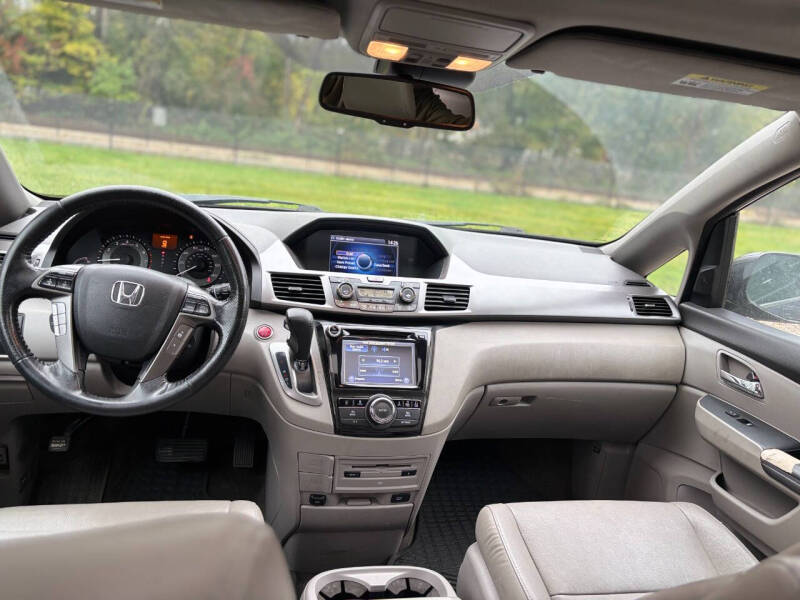 2015 Honda Odyssey Touring
