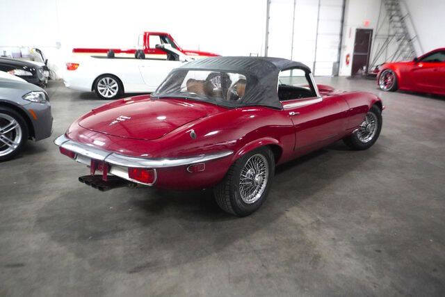 1974 Jaguar E-Type Series lll Roadster V-1