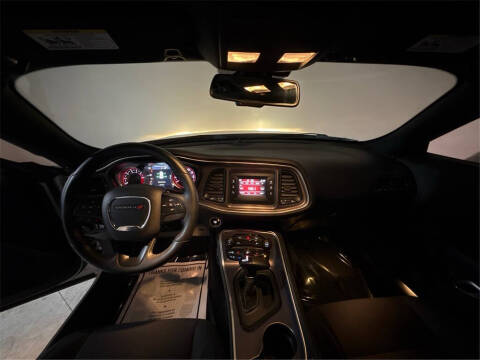 2017 Dodge Challenger SXT