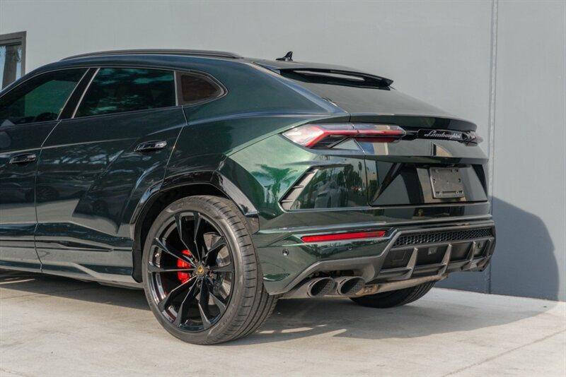 2020 Lamborghini Urus