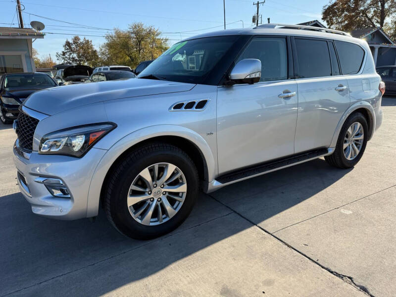 2015 INFINITI QX80 Base photo 2