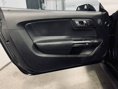 2019 Ford Mustang