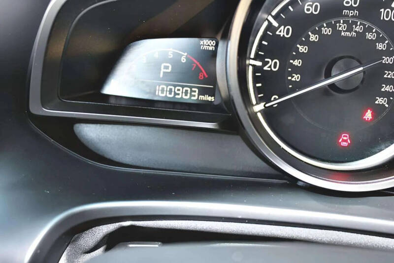 2018 Mazda MAZDA3 Touring