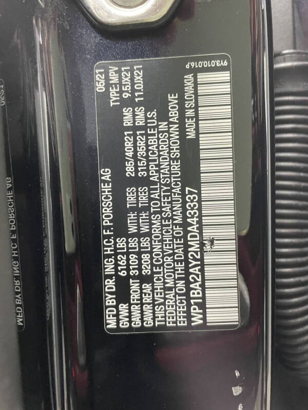 2021 Porsche Cayenne Coupe