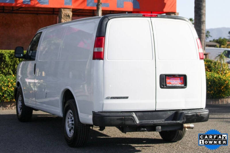 2016 Chevrolet Express 2500