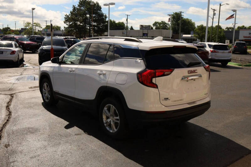 2021 GMC Terrain SLE