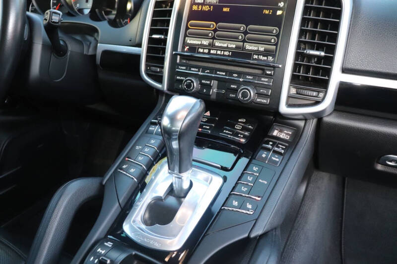 2016 Porsche Cayenne S