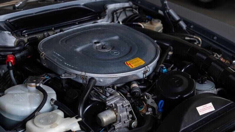 1988 Mercedes-Benz 560-Class 560 SL