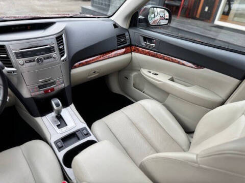 2011 Subaru Outback 2.5i Limited