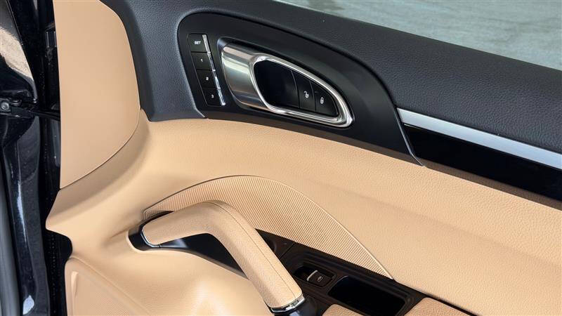 2016 Porsche Cayenne S
