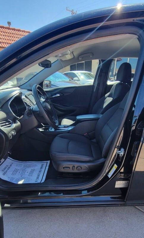 2017 Chevrolet Malibu LT